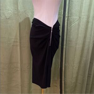 Body by Victoria Elegant Black Women's Skirt, US2